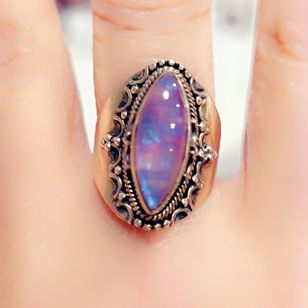 Pink Rainbow Moonstone Sterling Silver Gemstone Ring 97$